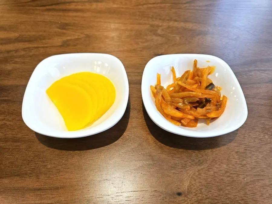 Danmuji and jjajai served as side dishes