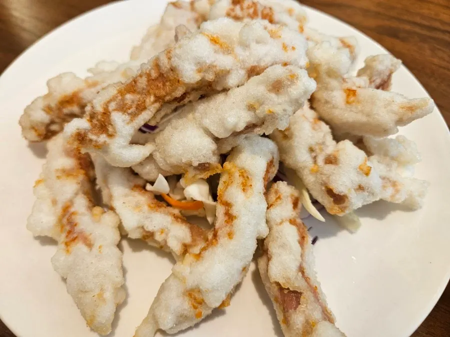 Squid and shrimp ingredients in the sundubu jjampong
