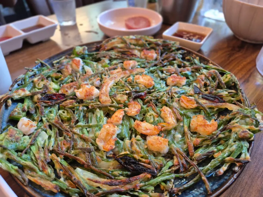 Close-up of shrimp on the chive pancake
