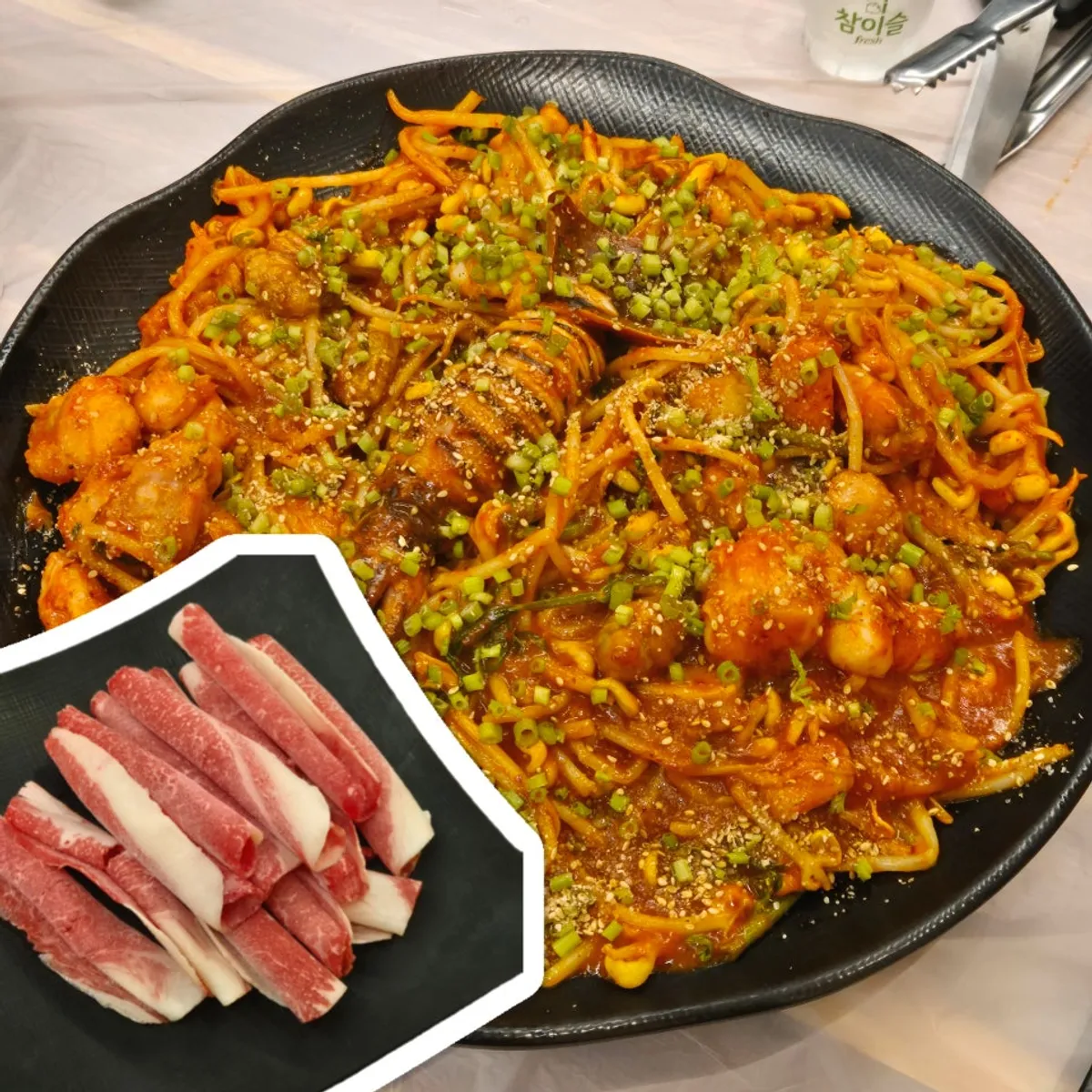 Sin Mokpo Agujjim's signature Tongsunsal Chadol-ssam Agujjim