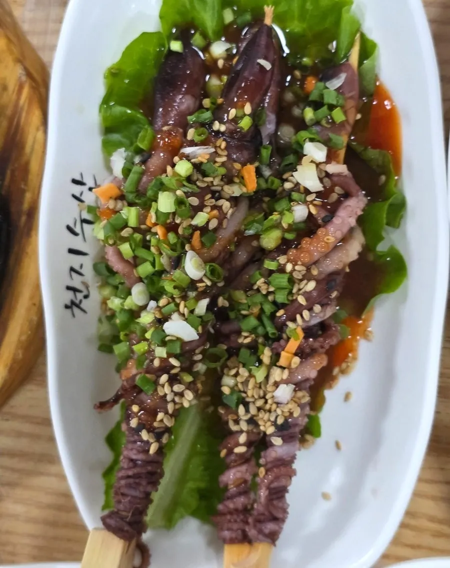 통통한 홍합찜 한 접시