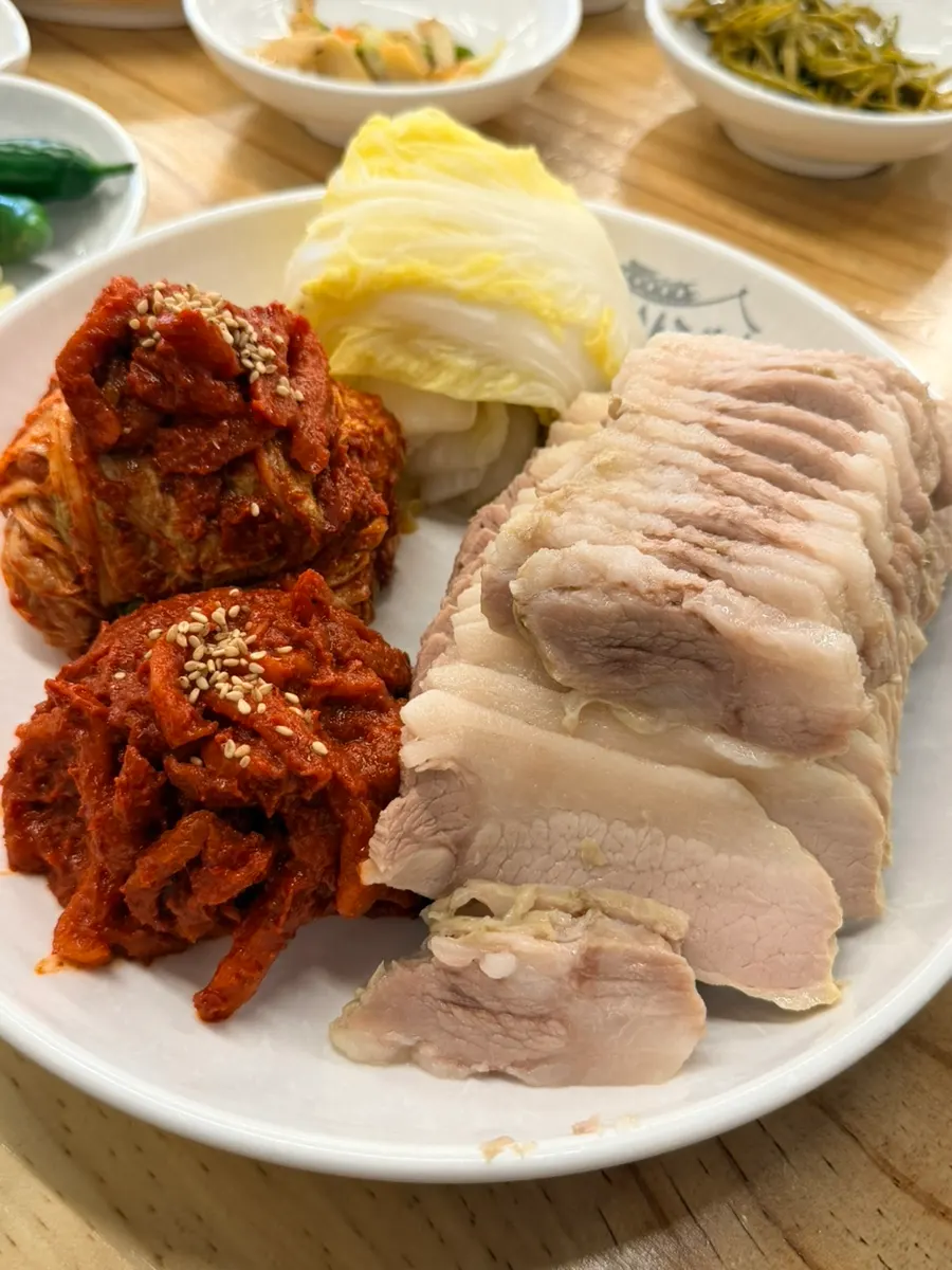 Close-up of moist gabrisal bossam meat