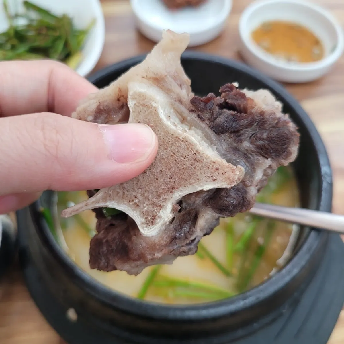 목포 무진장식육꼬리곰탕 한우꼬리곰탕 한 그릇