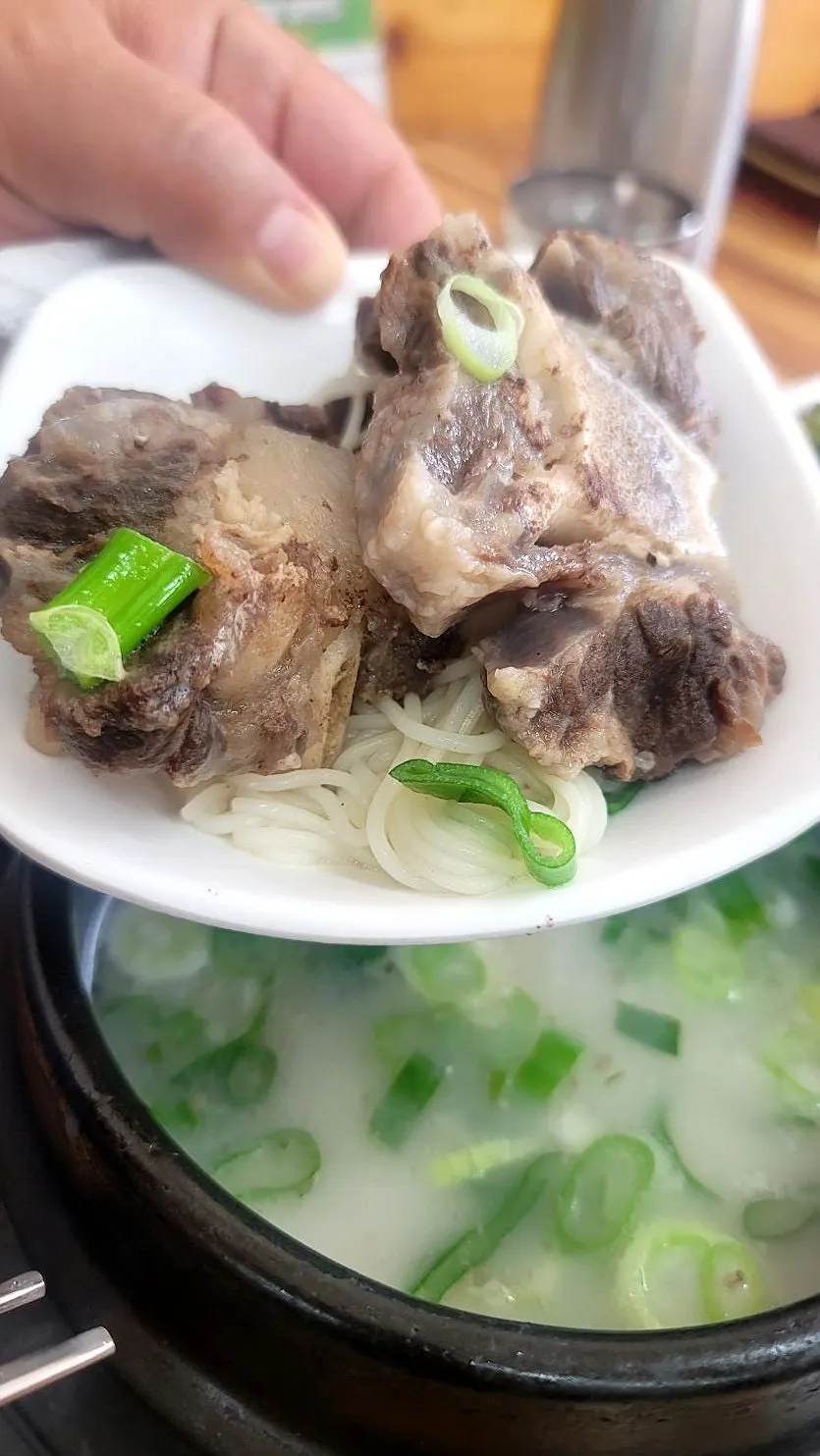 Cloudy, rich bone broth