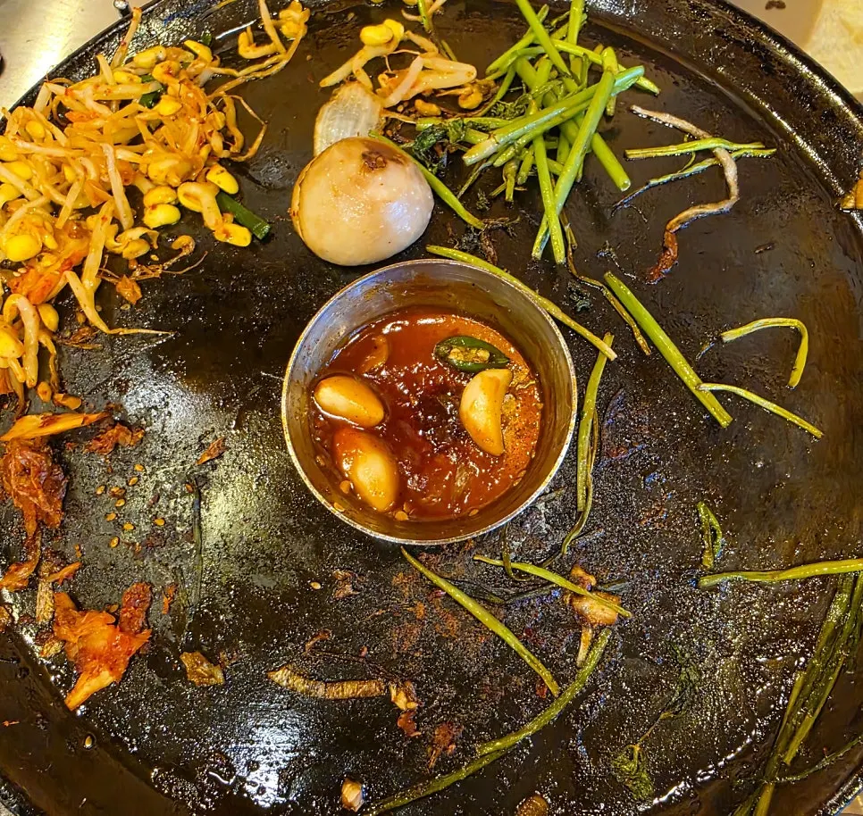 Mil-myeon noodles mixed with sauce