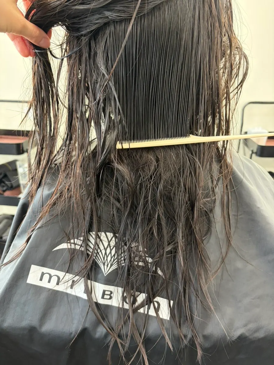 Root perm and protein clinic done together