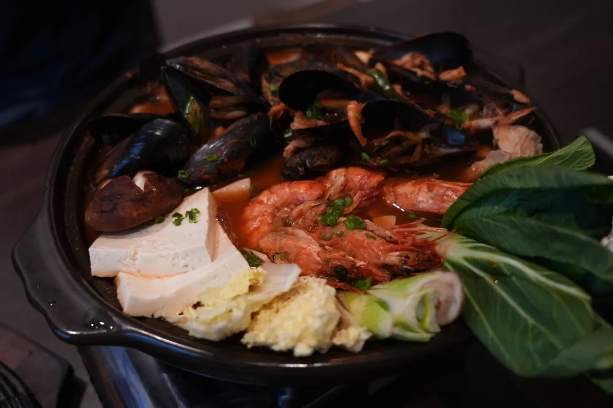A simmering pot of shrimp yosenabe