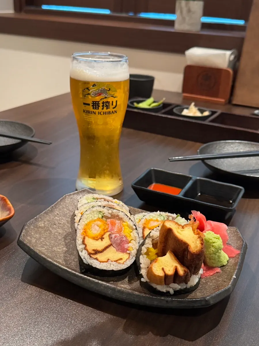 A plate of half-order futomaki