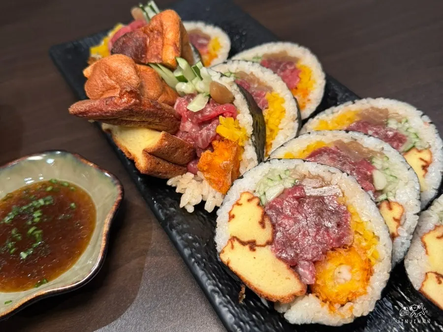 Cross-section of the yukhoe maki