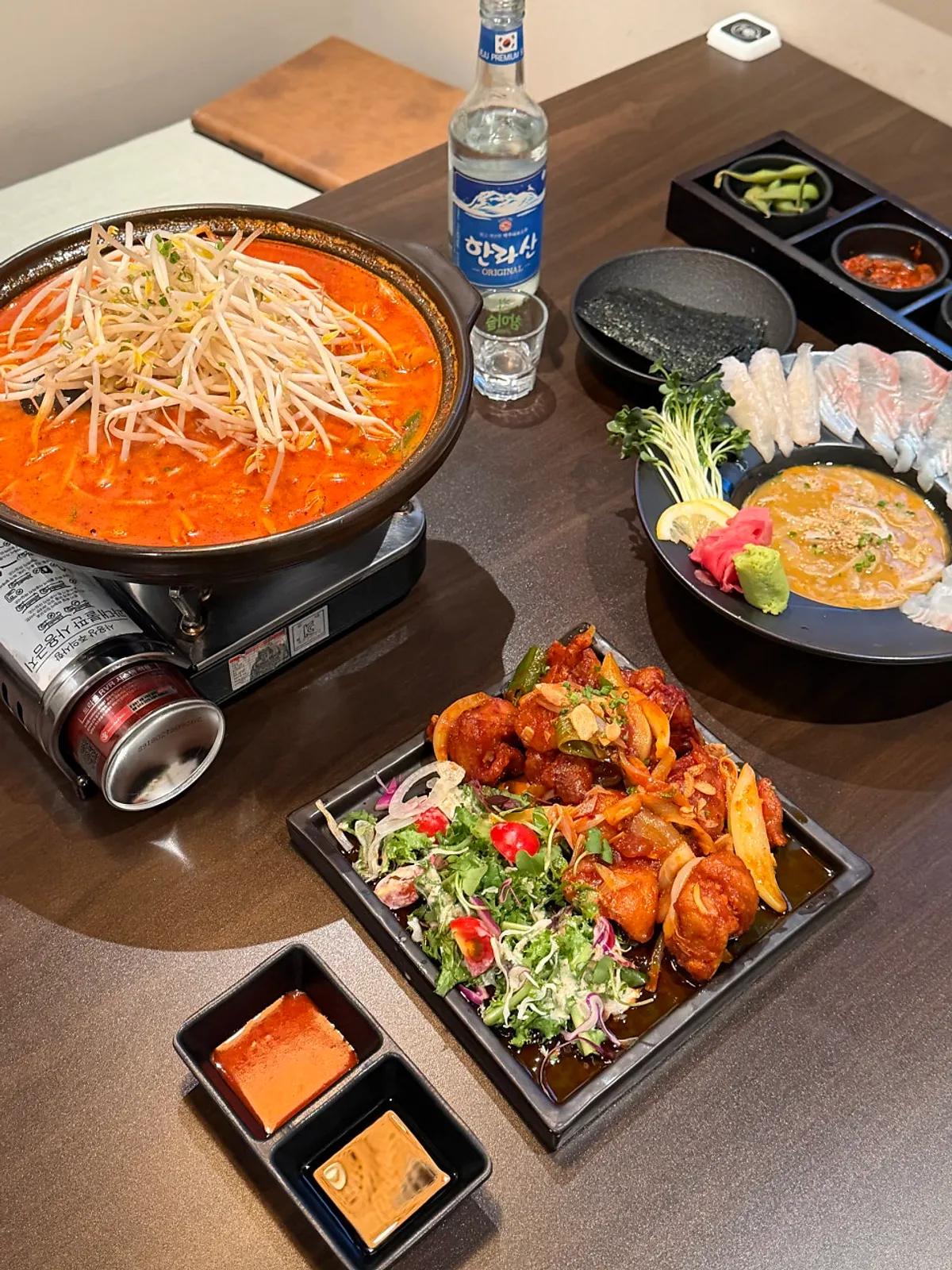 The private room atmosphere at Momiji Seolleung Branch