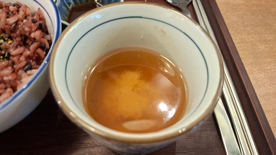 Cross-section of the crisp-outside, tender-inside black gyukatsu
