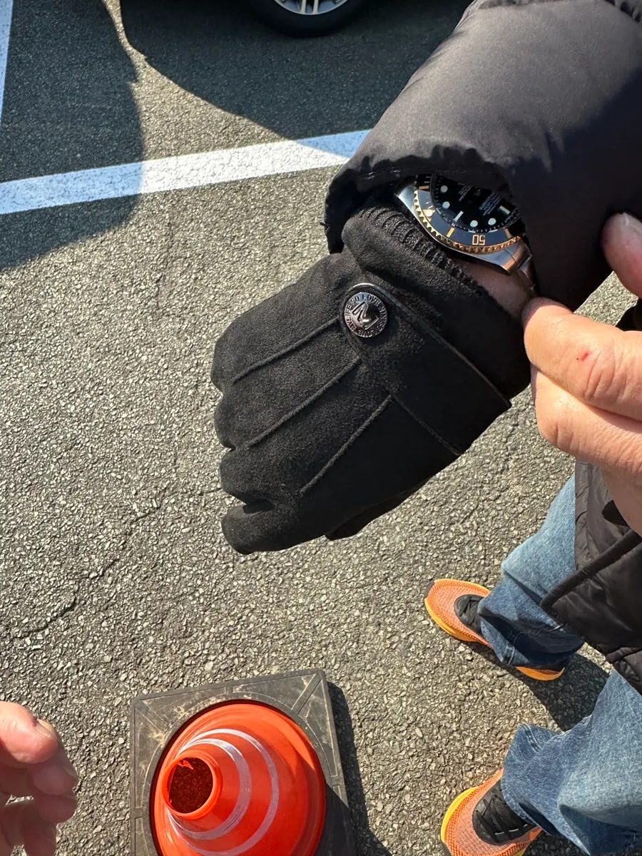 Mongolia men's gloves for winter outings