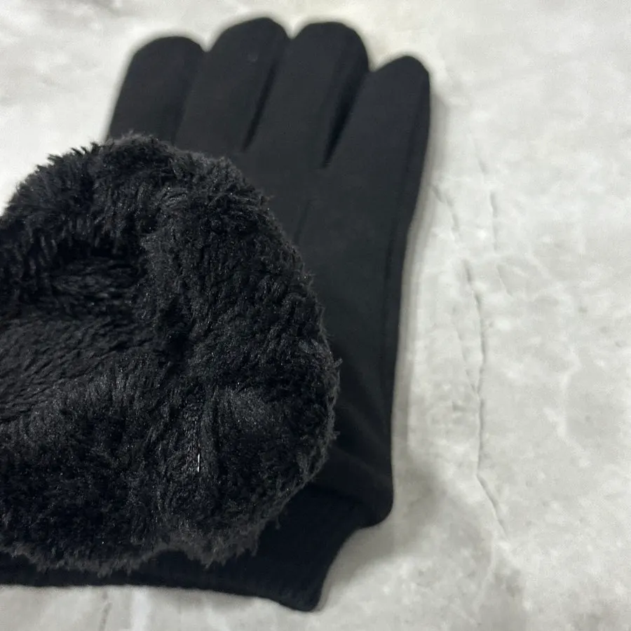 Material and lining of Mongolia winter gloves