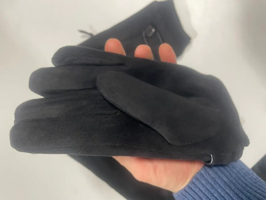 Mongolia Men's Winter Gloves and their packaging