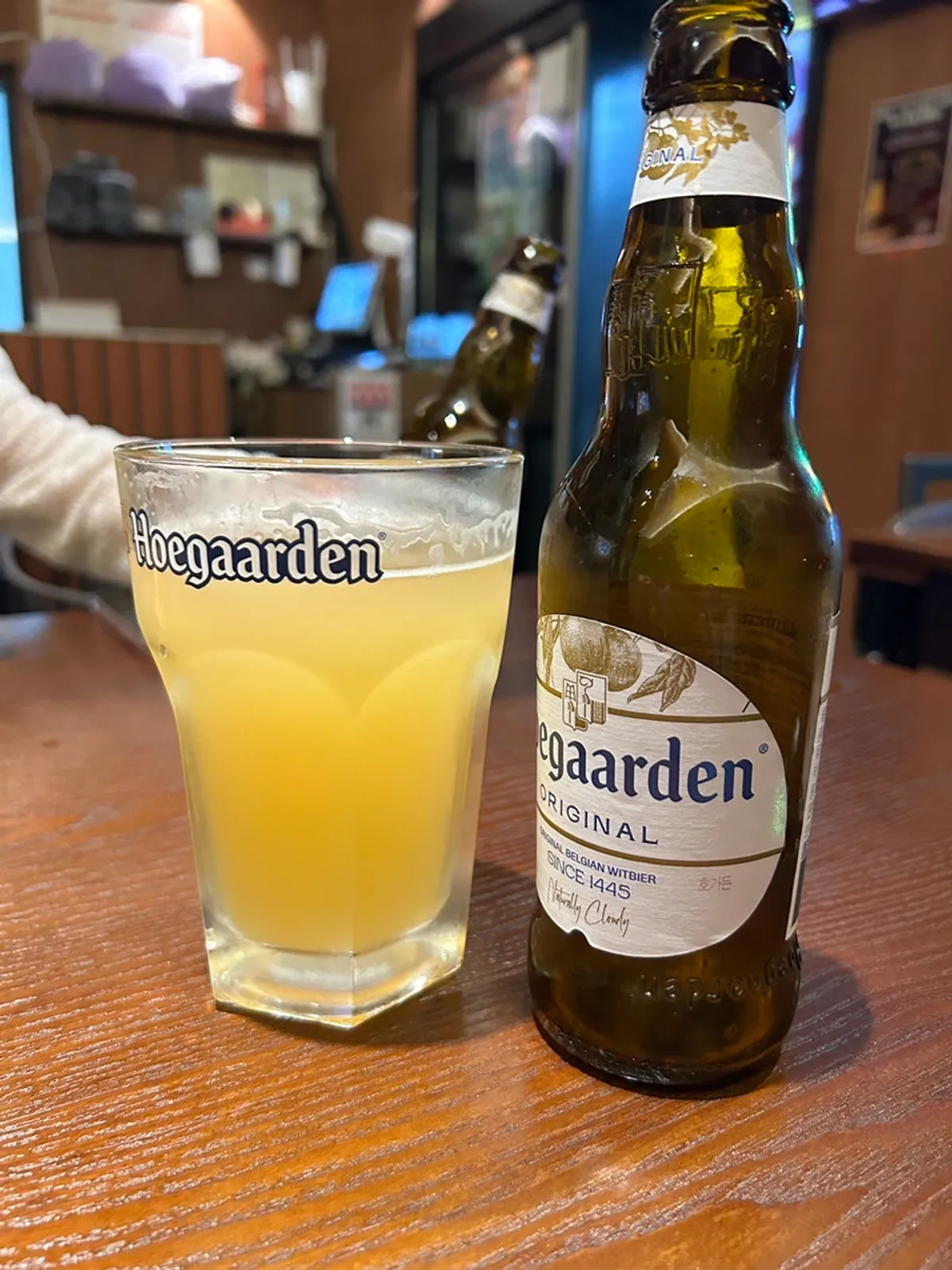 A glass of this month's event beer, Hoegaarden, for ₩3,900