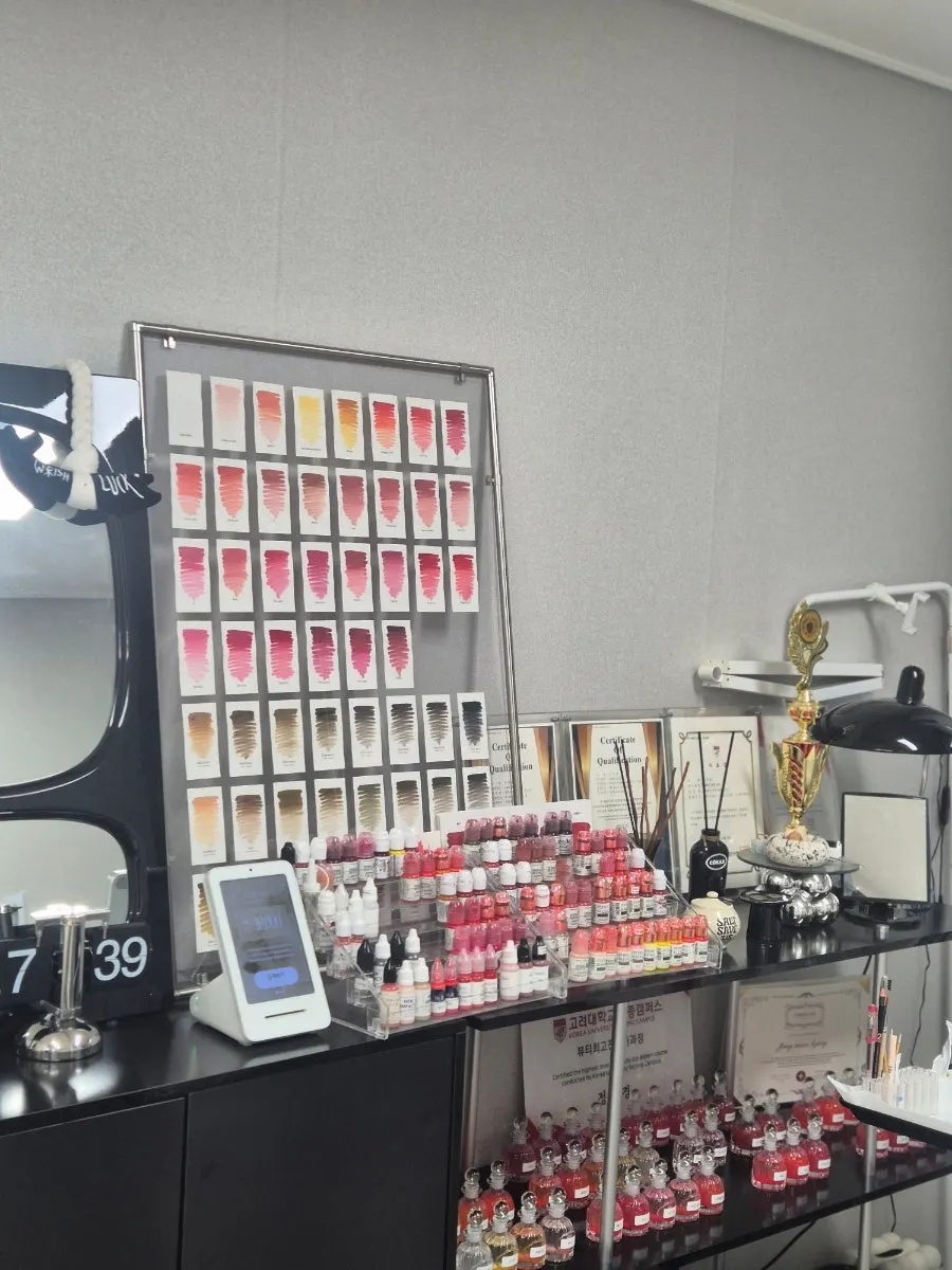 Neatly organized eyebrow tattoo tools