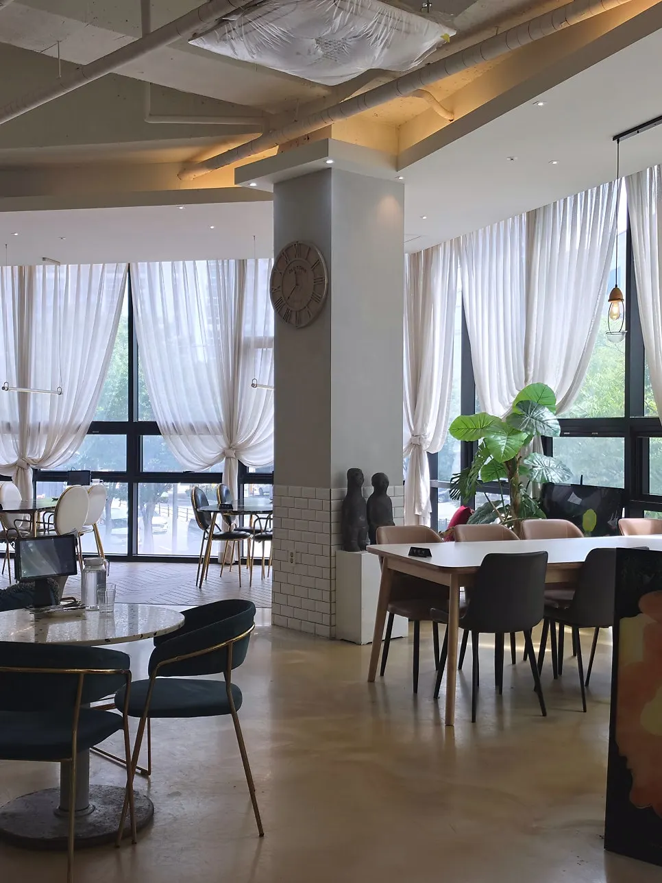Reserved table guided by Naver Reservation