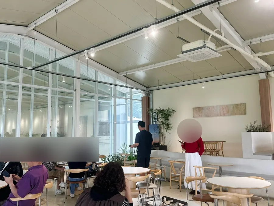 Spacious seating area at Moonbird with generous spacing