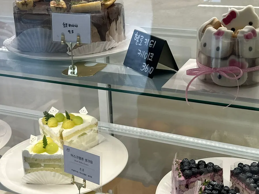 Whole cakes on display at Moonbird