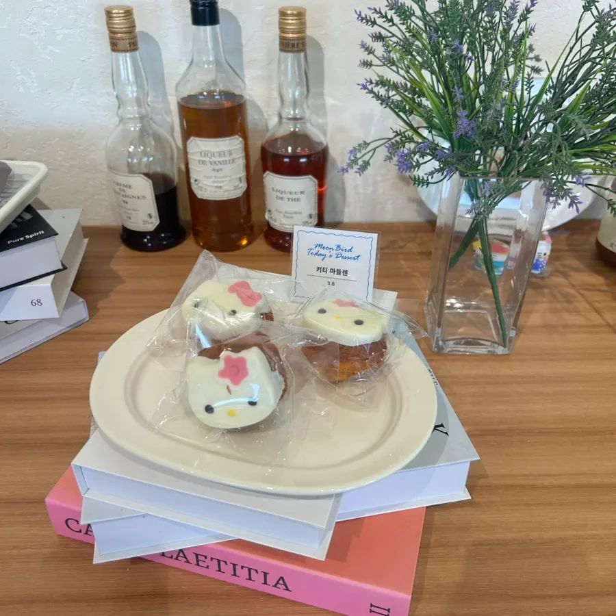 Butter rice cake and other baked goods on display at Moonbird