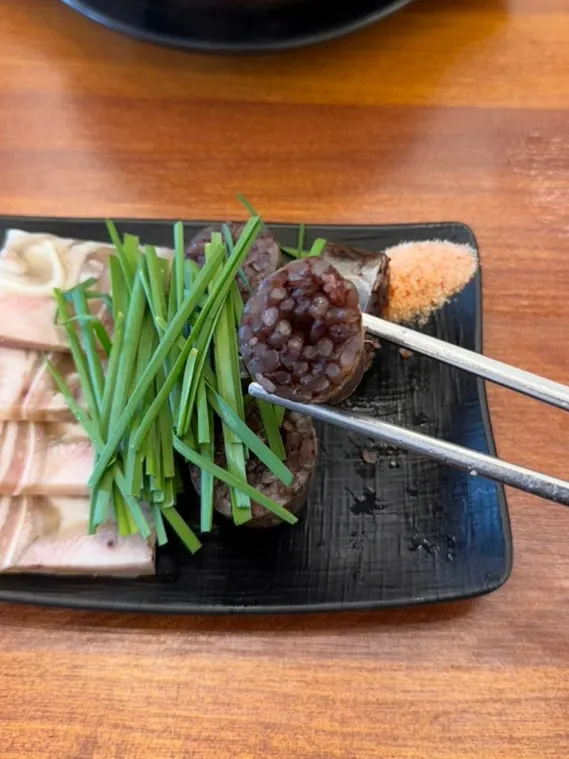 Pyeonyuk and chal sundae served with the set meal