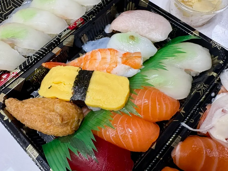 Assorted Moraenae sushi set with multiple pieces