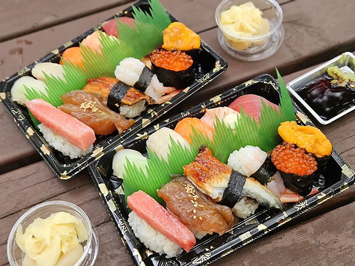 Sushi packed for takeout at Minyeong Hwareo Gongjang Moraenae Market Branch