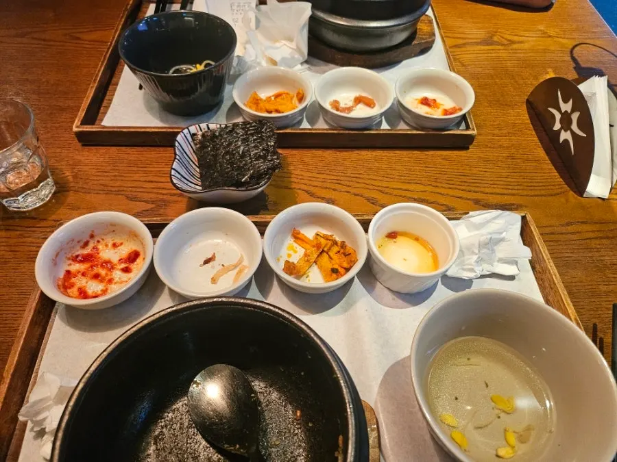 식사를 마친 정자역점 테이블