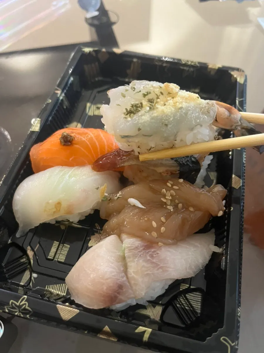 ซูชิกุ้งกระเทียม