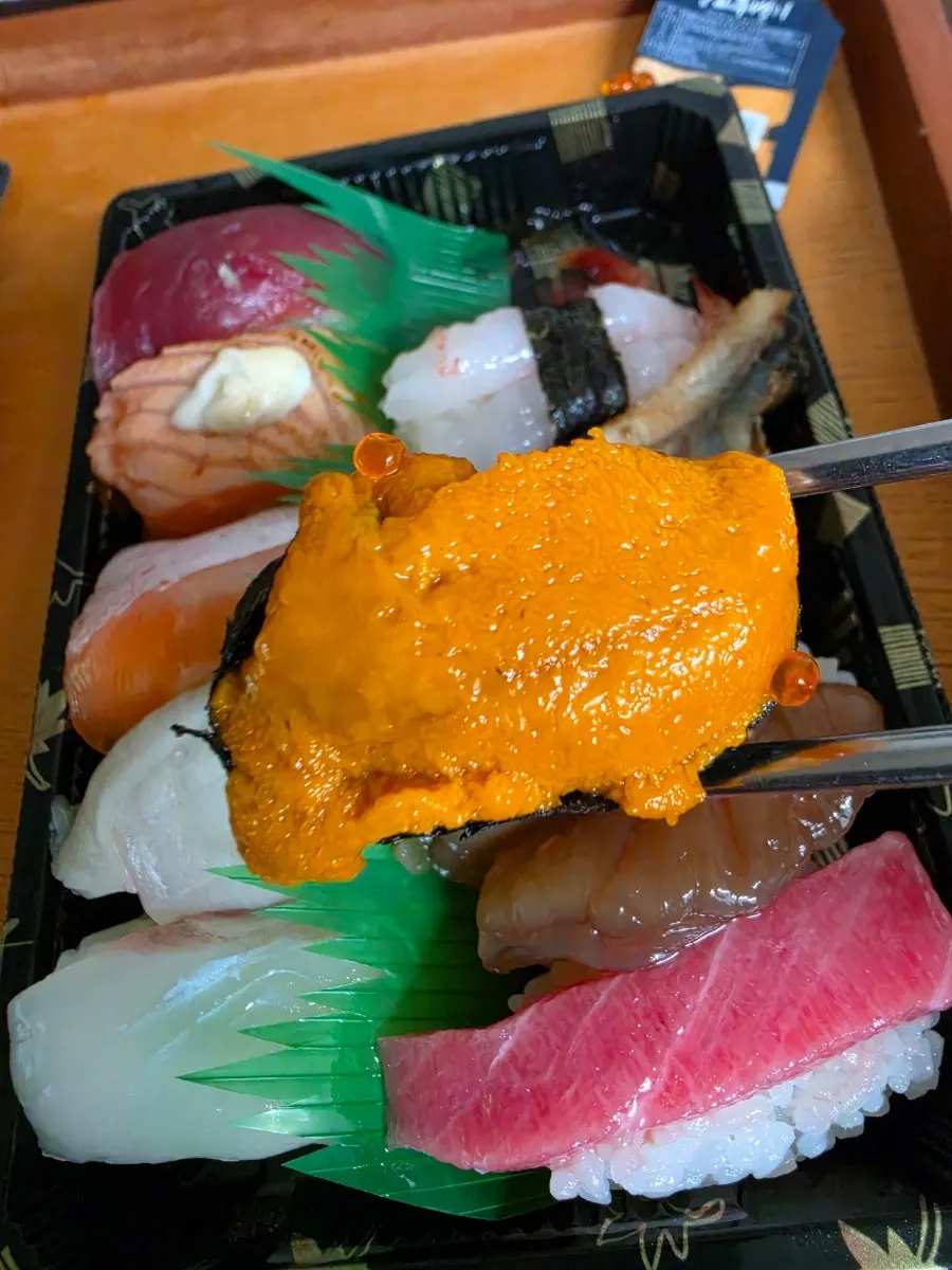 오마카세초밥 광어지느러미와 단새우