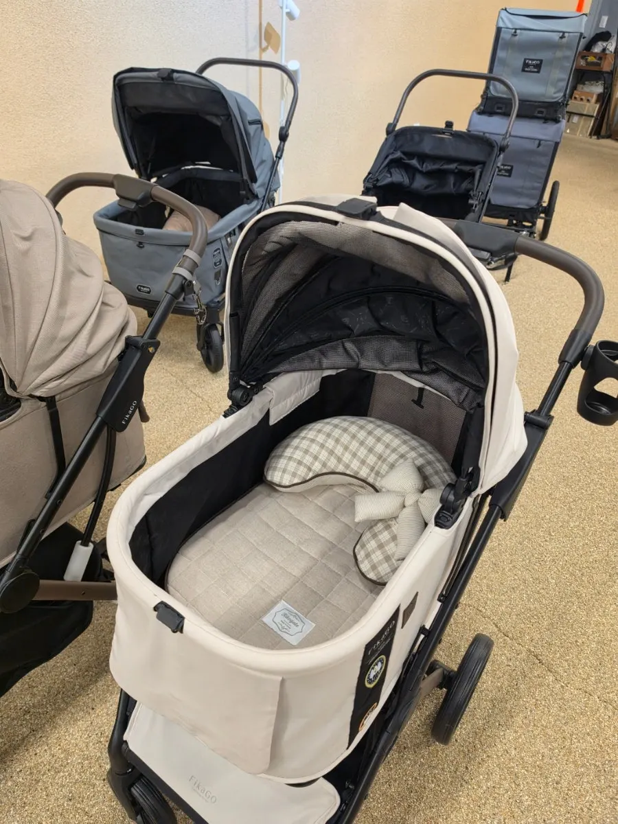 A recommended dog stroller