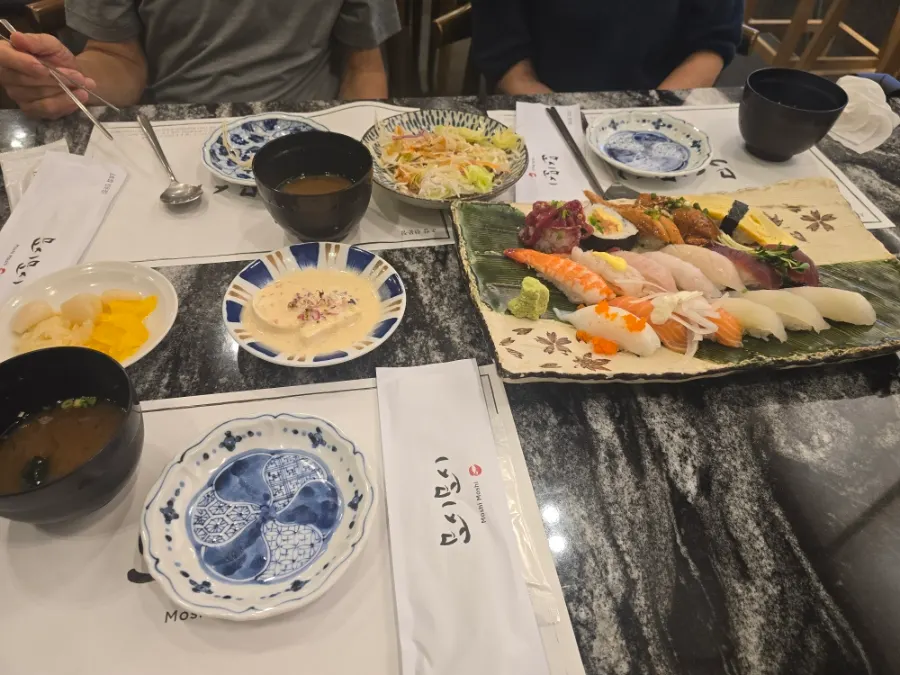세트4에 나온 초밥 18피스