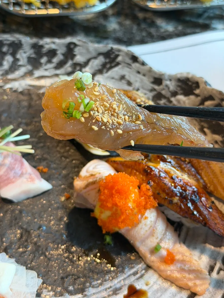 White fish and red fish sushi including flounder and tuna