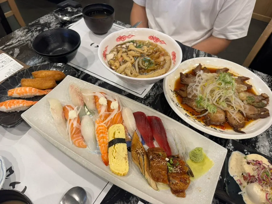 Main image of Moshi Moshi Sushi, Lotte Department Store Dongnae Branch