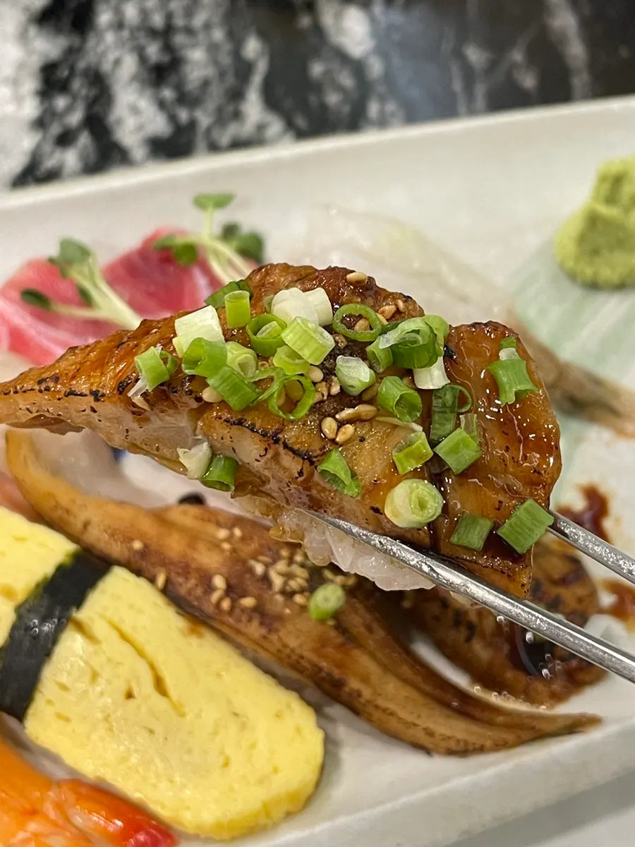 참치 초밥 등 세트 초밥 구성