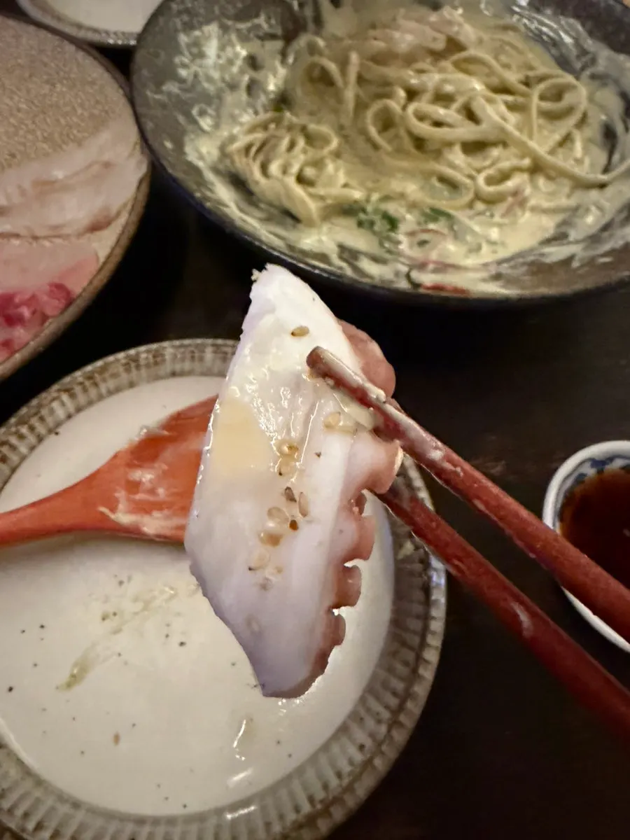 Seafood included in the sashimi platter