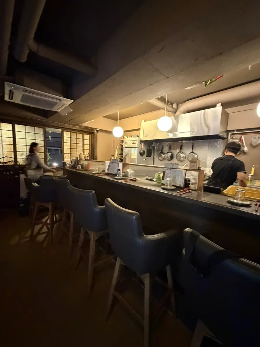 Table of drinks at Motokurashi