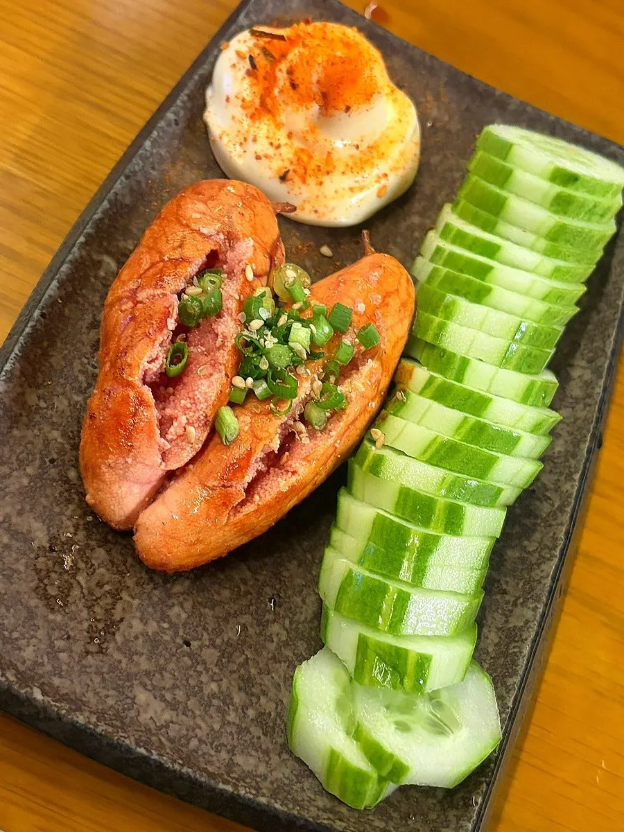 오이와 마요네즈를 곁들인 저염 명란구이