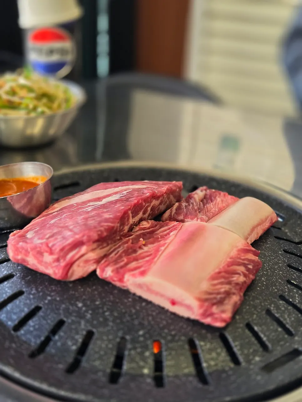 Ugalbi placed on the grill