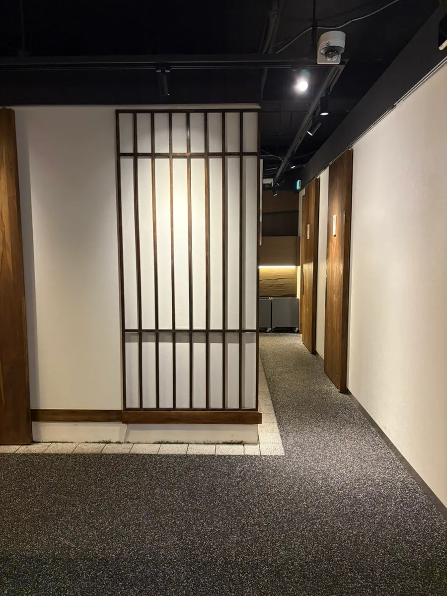Interior decoration inside the hanwoo dining restaurant Moyeon