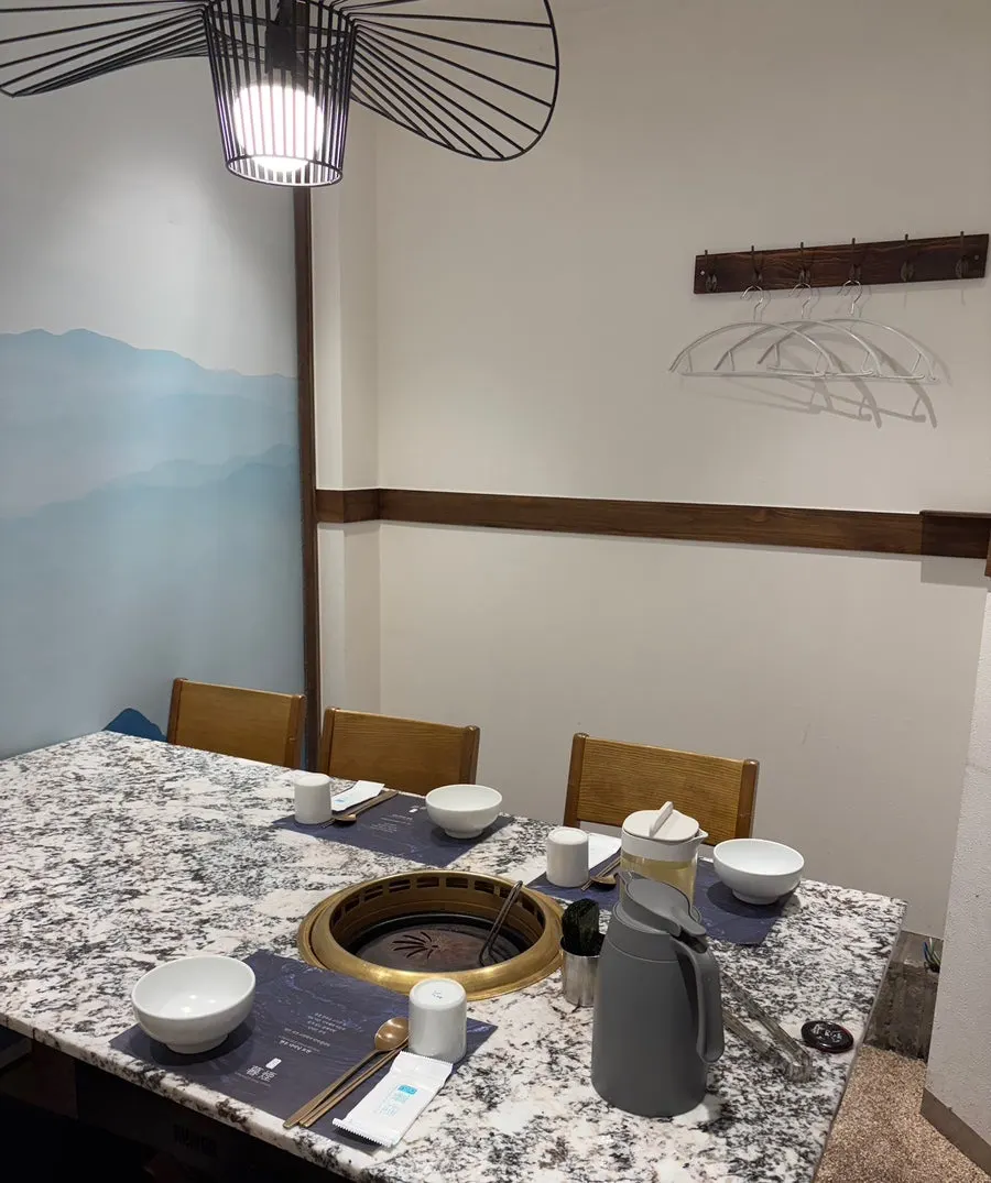 Dining table inside one of Moyeon's private rooms
