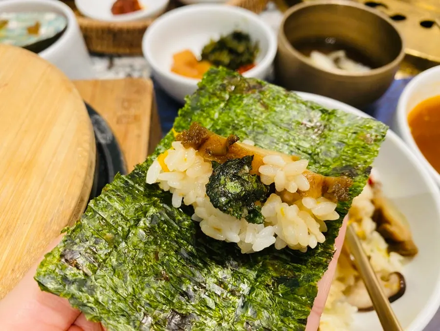 Abalone jang cut into bite-sized pieces
