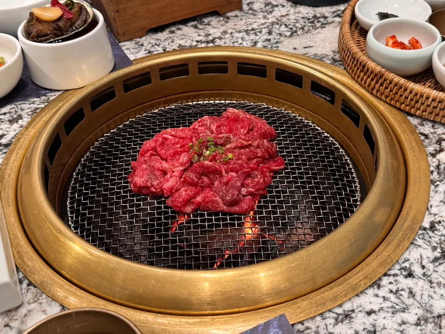 모연 마포본점 매장 앞 대기 공간