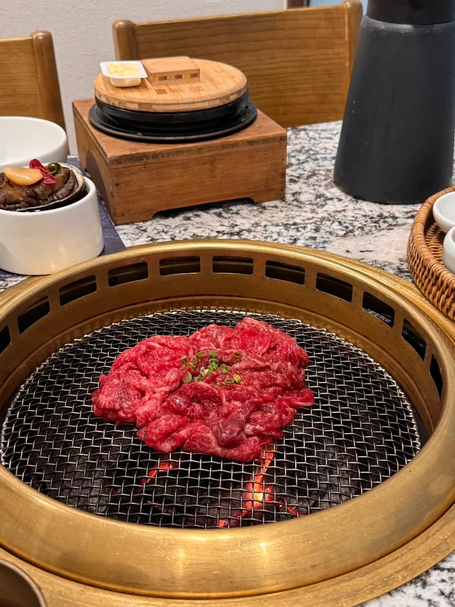 모연 마포본점 내부 통로