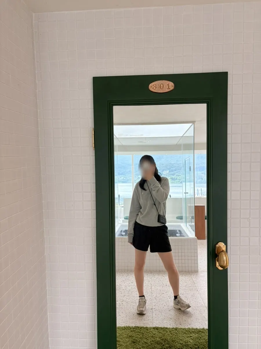 커피 한 잔 즐기기 좋은 엠아르 별관 좌석