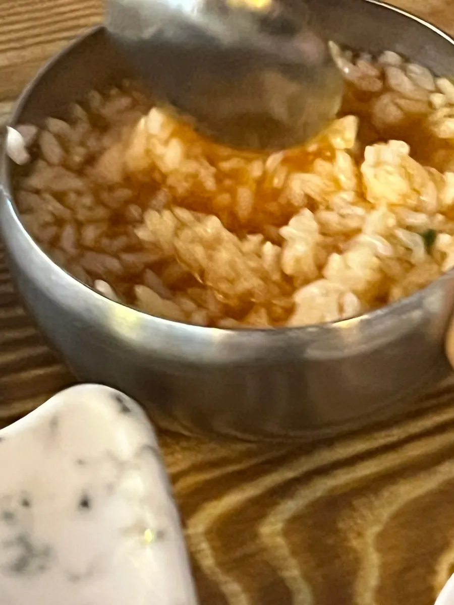 매운탕 국물과 공기밥