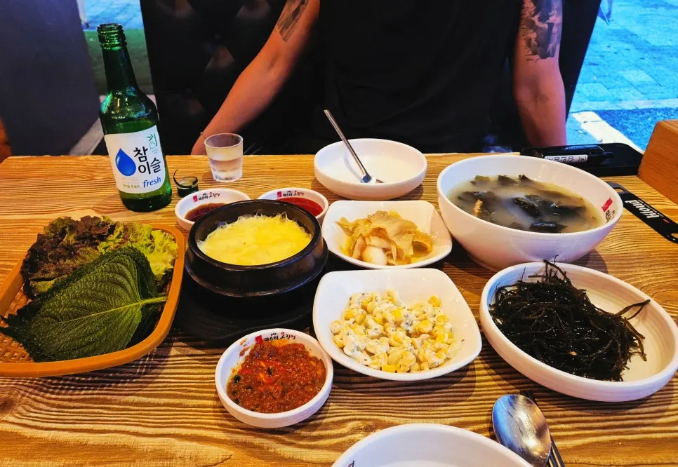 Table set with basic side dishes