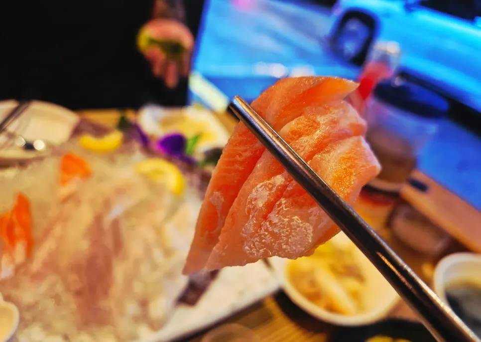 Plate of flounder and rockfish sashimi