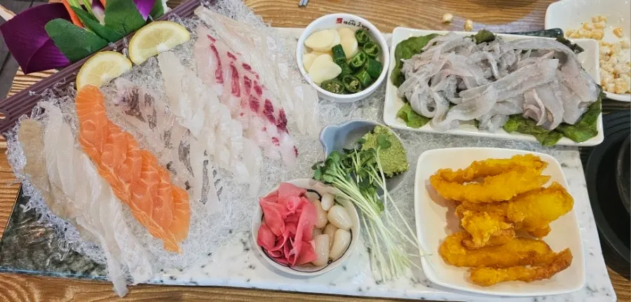 미스터오징어 용인보정점 활어회 상차림
