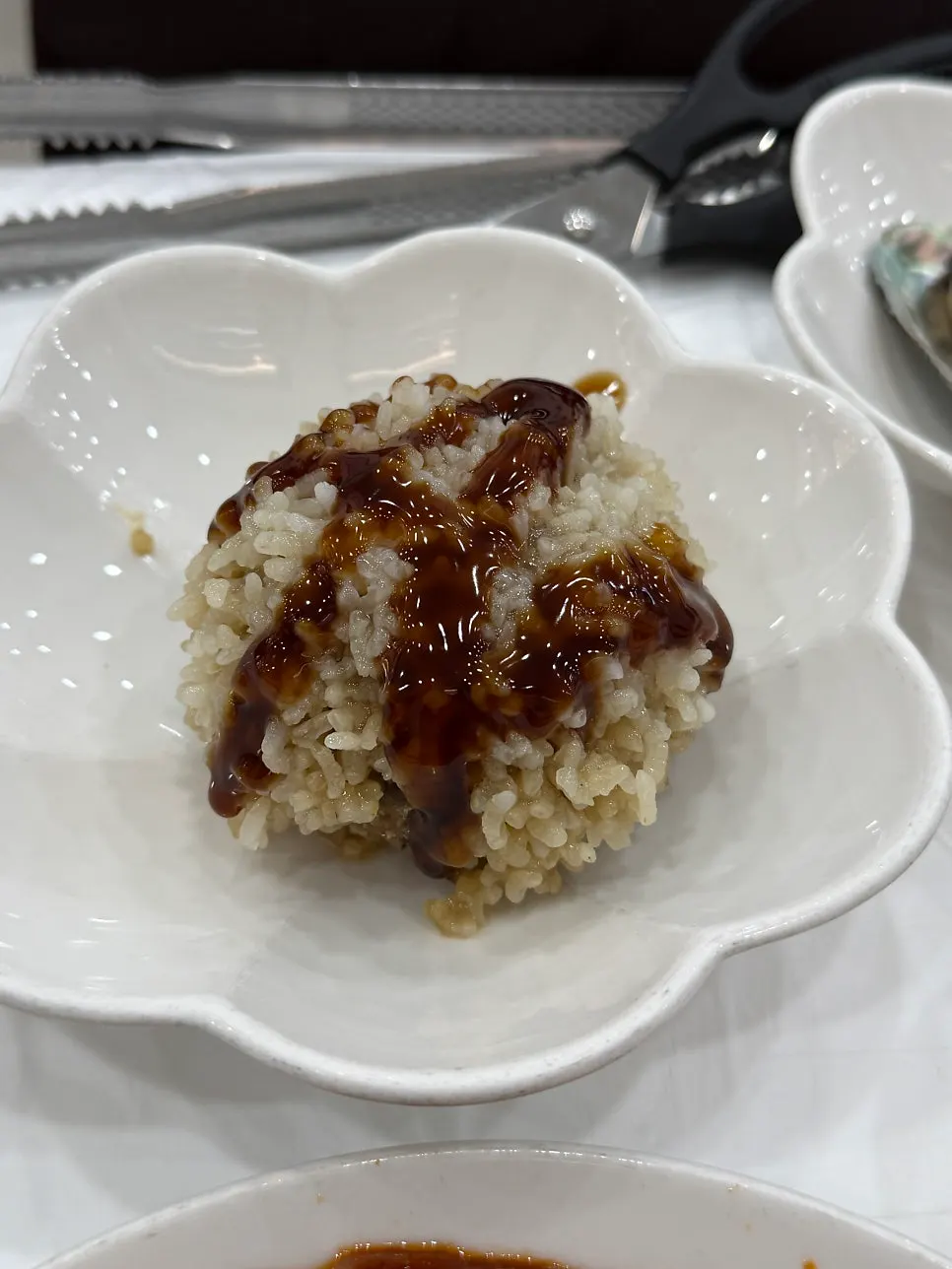 갓 쪄낸 전복찜